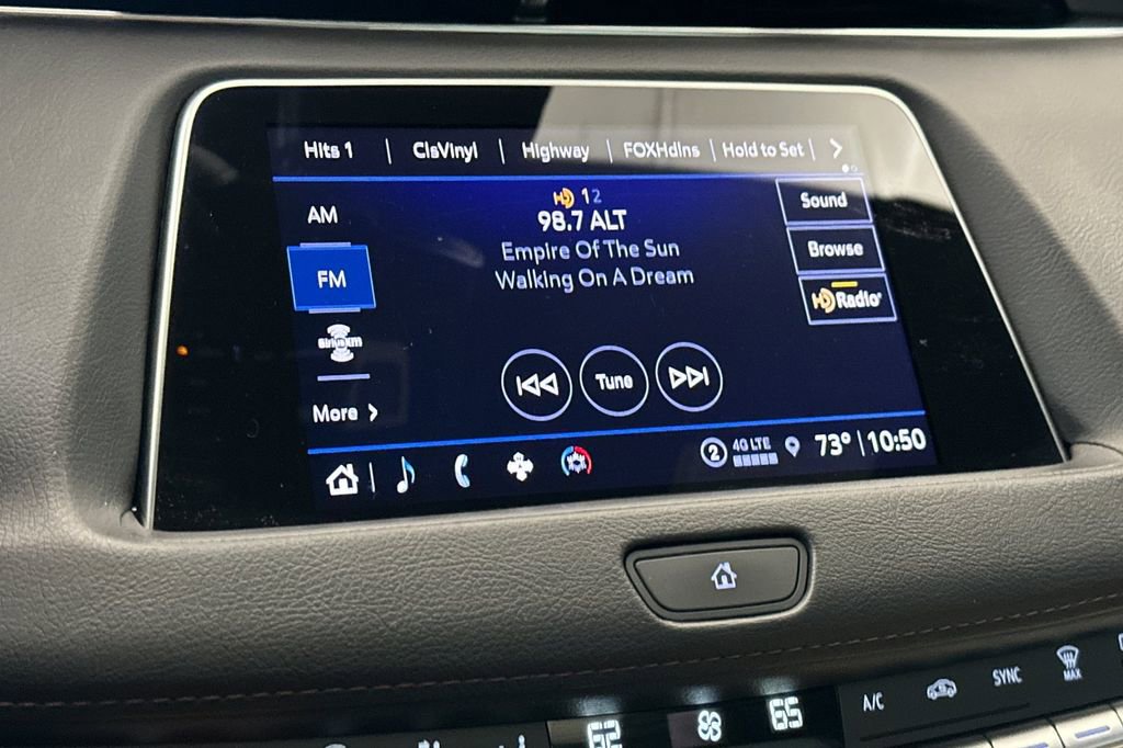 Used 2022 Cadillac XT4 Sport w/ Comfort Package image 18