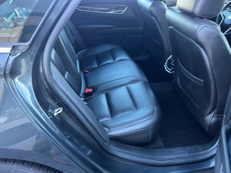 Used 2016 Cadillac XTS Luxury w/ Driver Awareness Package image 32