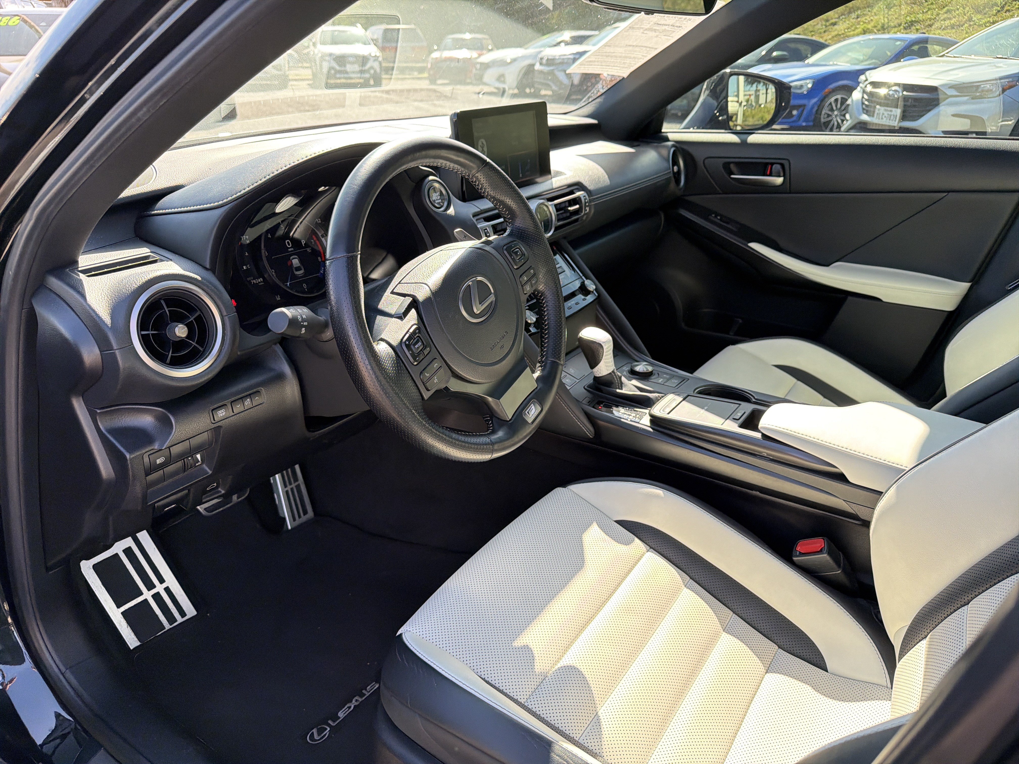 Used 2022 Lexus IS 350 F Sport RWD image 26