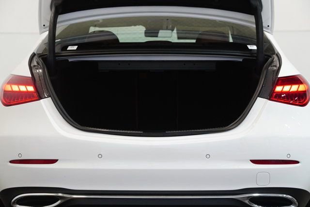 Used 2025 Mercedes-Benz C 300 4MATIC Sedan image 33