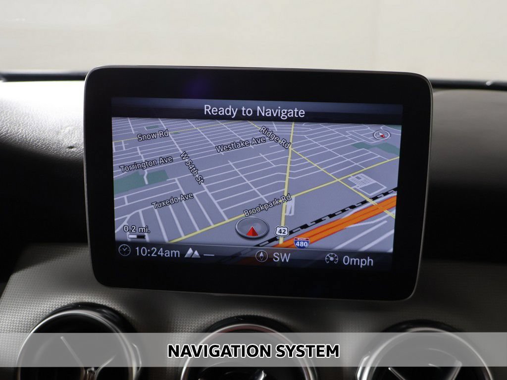 Used 2019 Mercedes-Benz GLA 250 4MATIC image 3