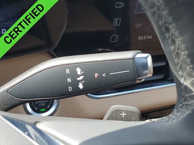 Certified 2025 Chevrolet Equinox ACTIV w/ Safety and Technology Package AWD/4WD image 17