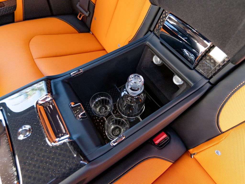 New 2027 Rolls-Royce Cullinan Black Badge AWD/4WD image 32