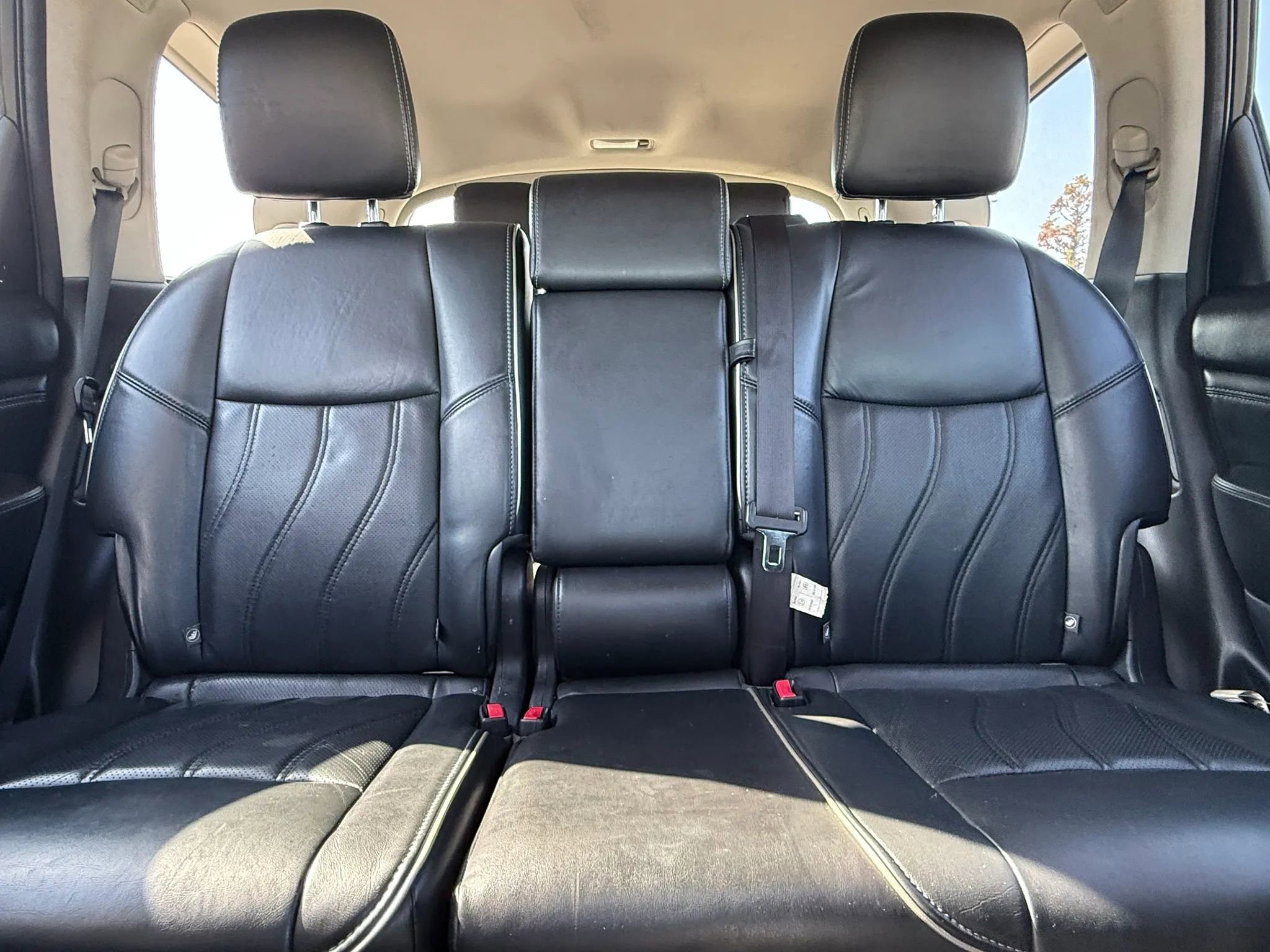 Used 2016 INFINITI QX60 AWD w/ Premium Plus Package image 22