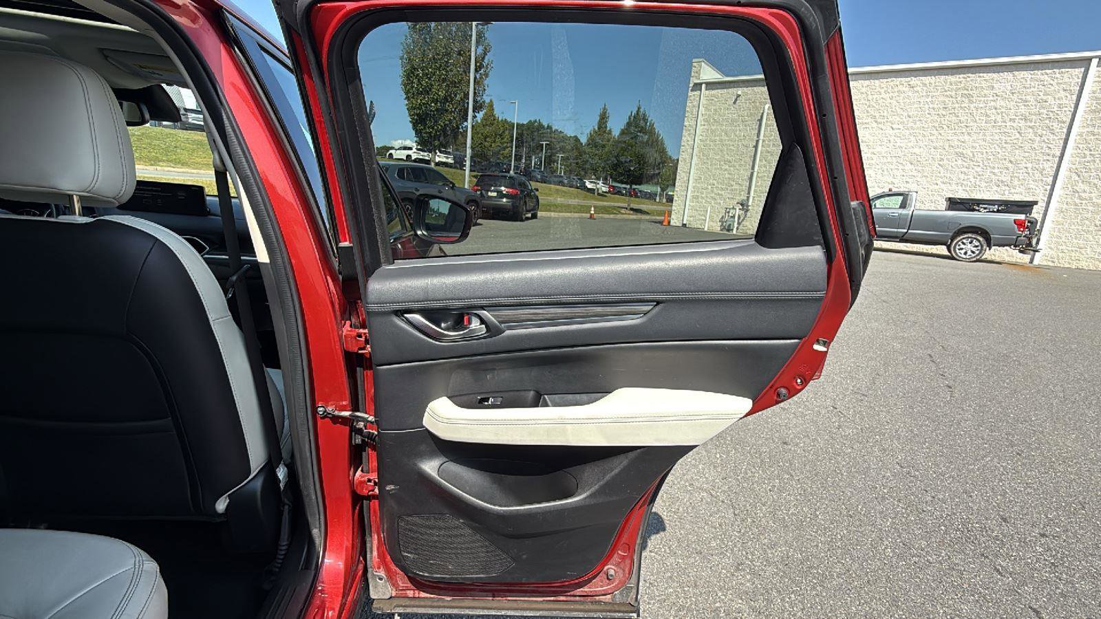 Used 2022 MAZDA CX-5 AWD 2.5 S w/ Premium Plus Pkg image 18