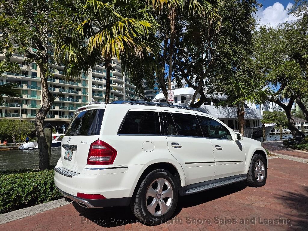 Used 2011 Mercedes-Benz GL 450 4MATIC image 4