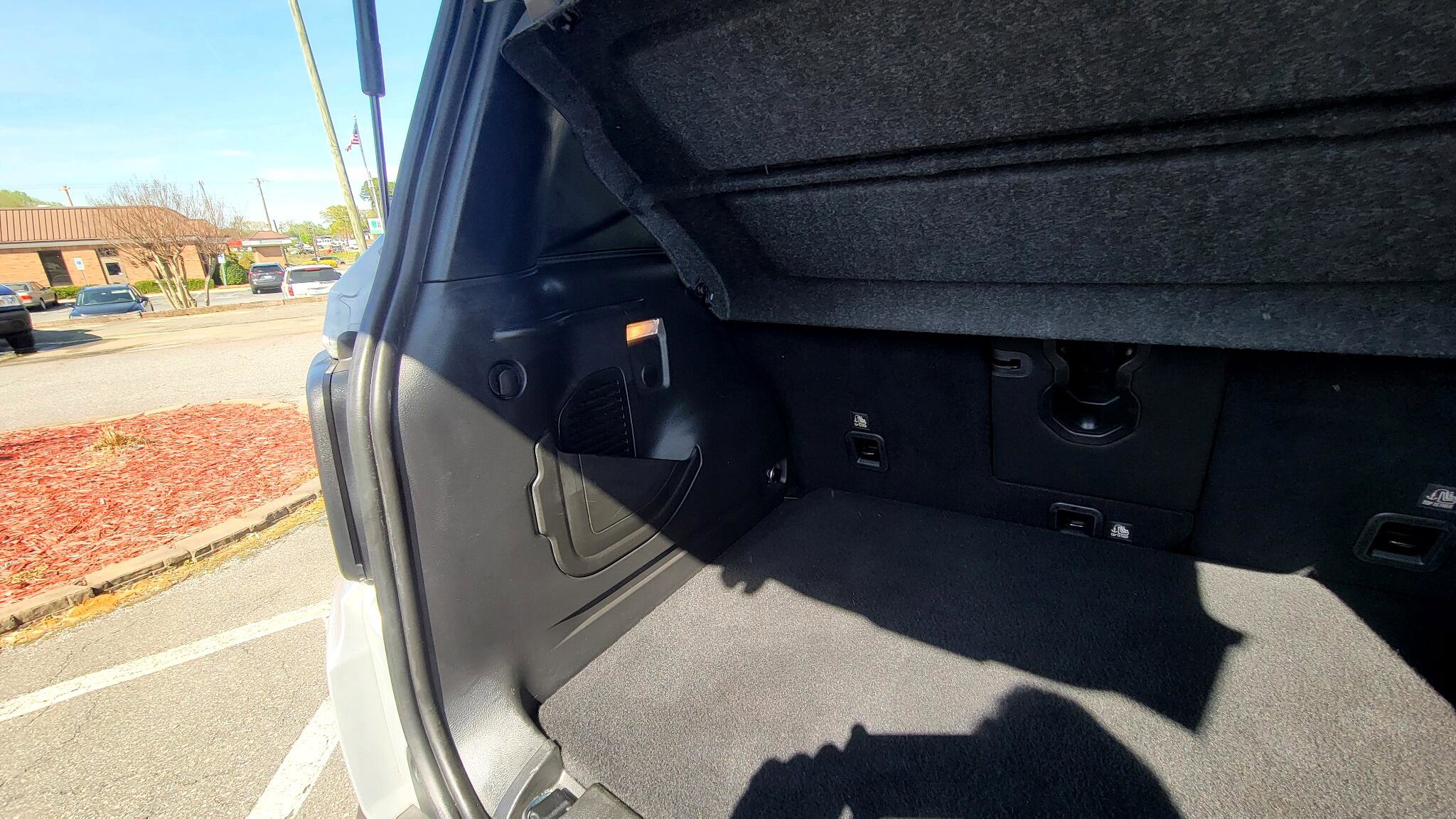 Used 2021 Jeep Renegade Latitude w/ Convenience Group image 40