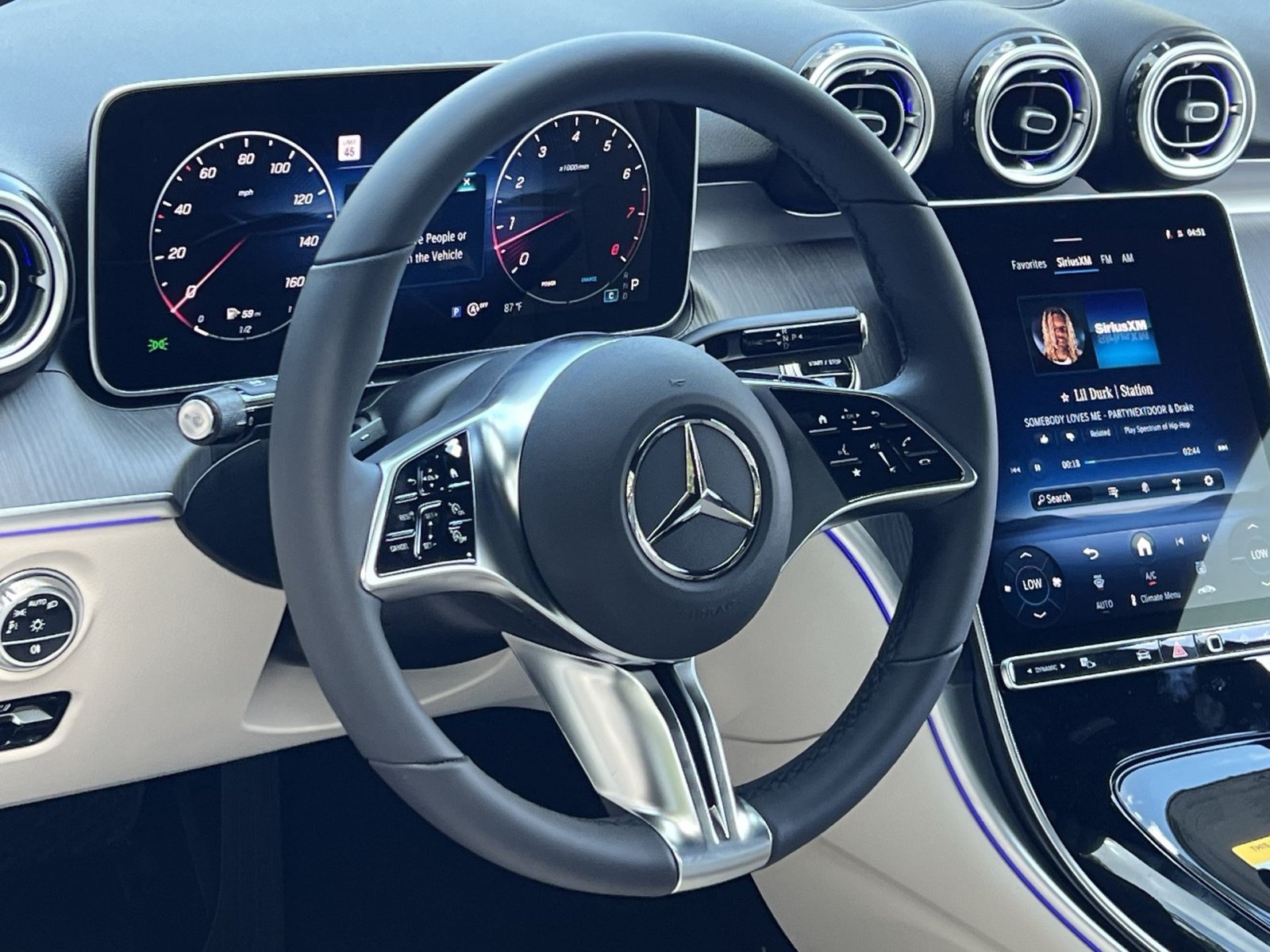 New 2026 Mercedes-Benz CLE 300 4MATIC Coupe image 21