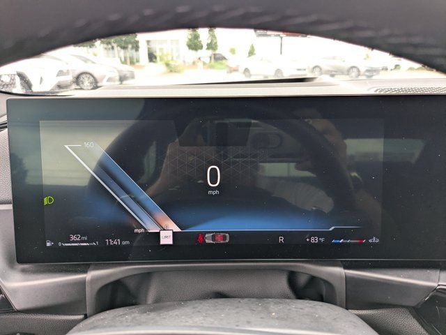 Used 2023 BMW 230i Coupe w/ Premium Package RWD image 25