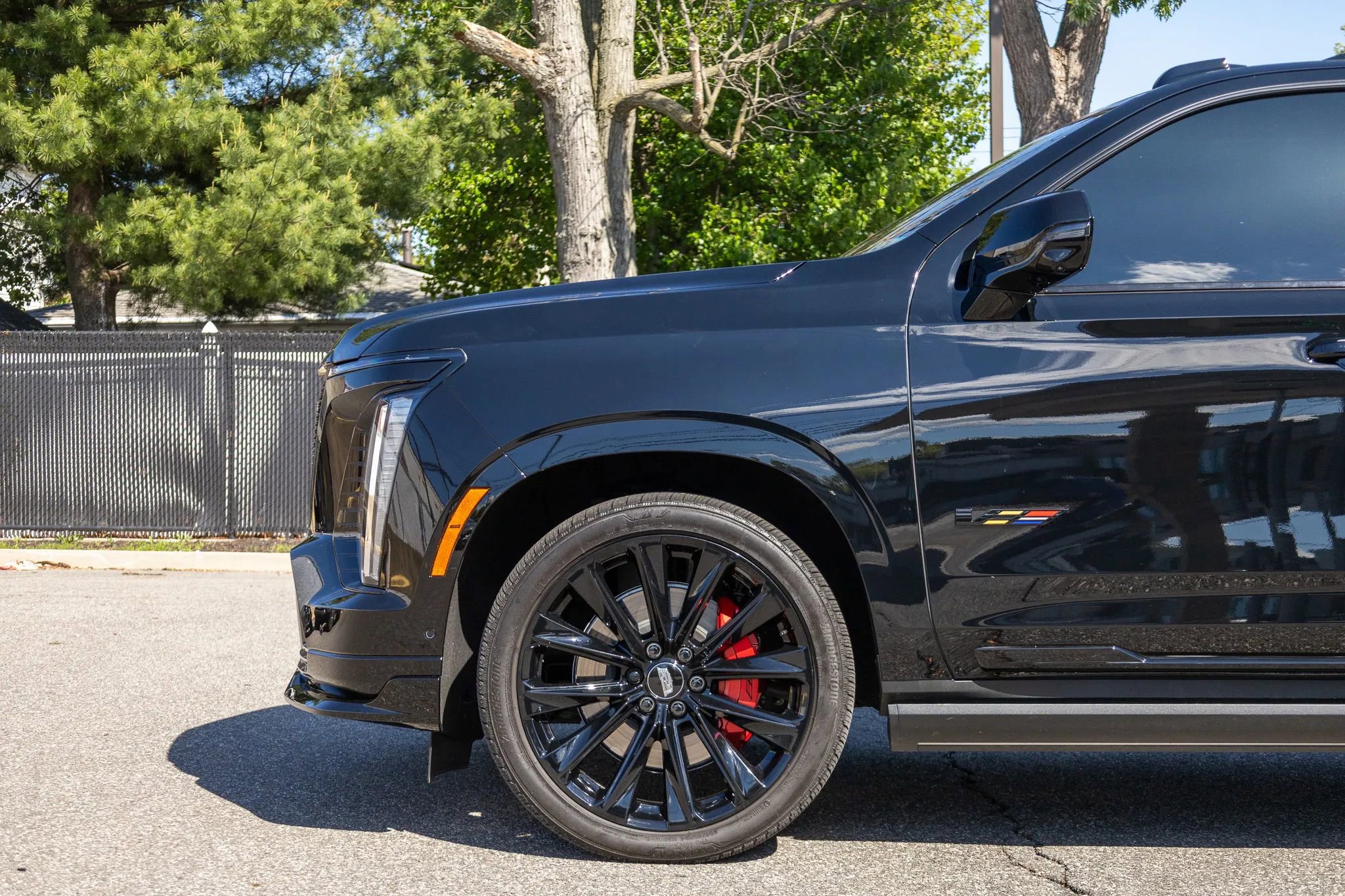 Used 2026 Cadillac Escalade V AWD/4WD image 19