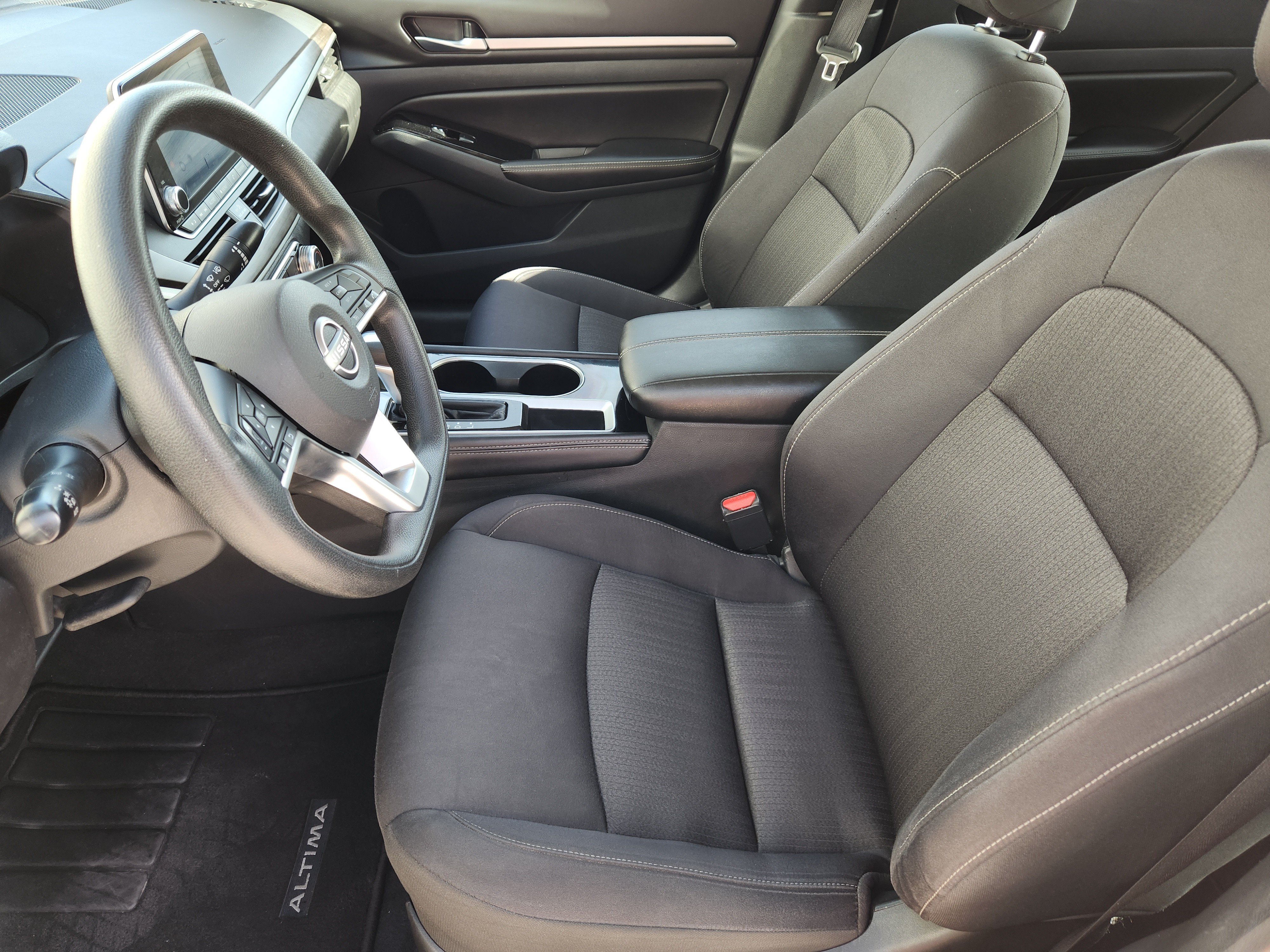 Used 2023 Nissan Altima 2.5 SV FWD image 15
