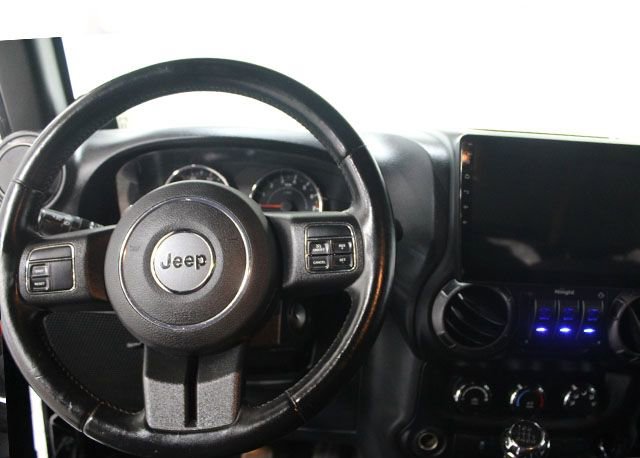 Used 2013 Jeep Wrangler Sport image 12