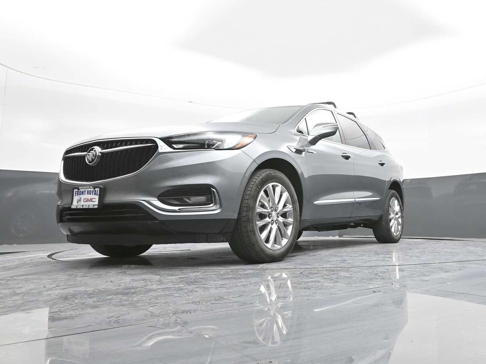 Used 2020 Buick Enclave Premium w/ Sun and Sites Package image 37