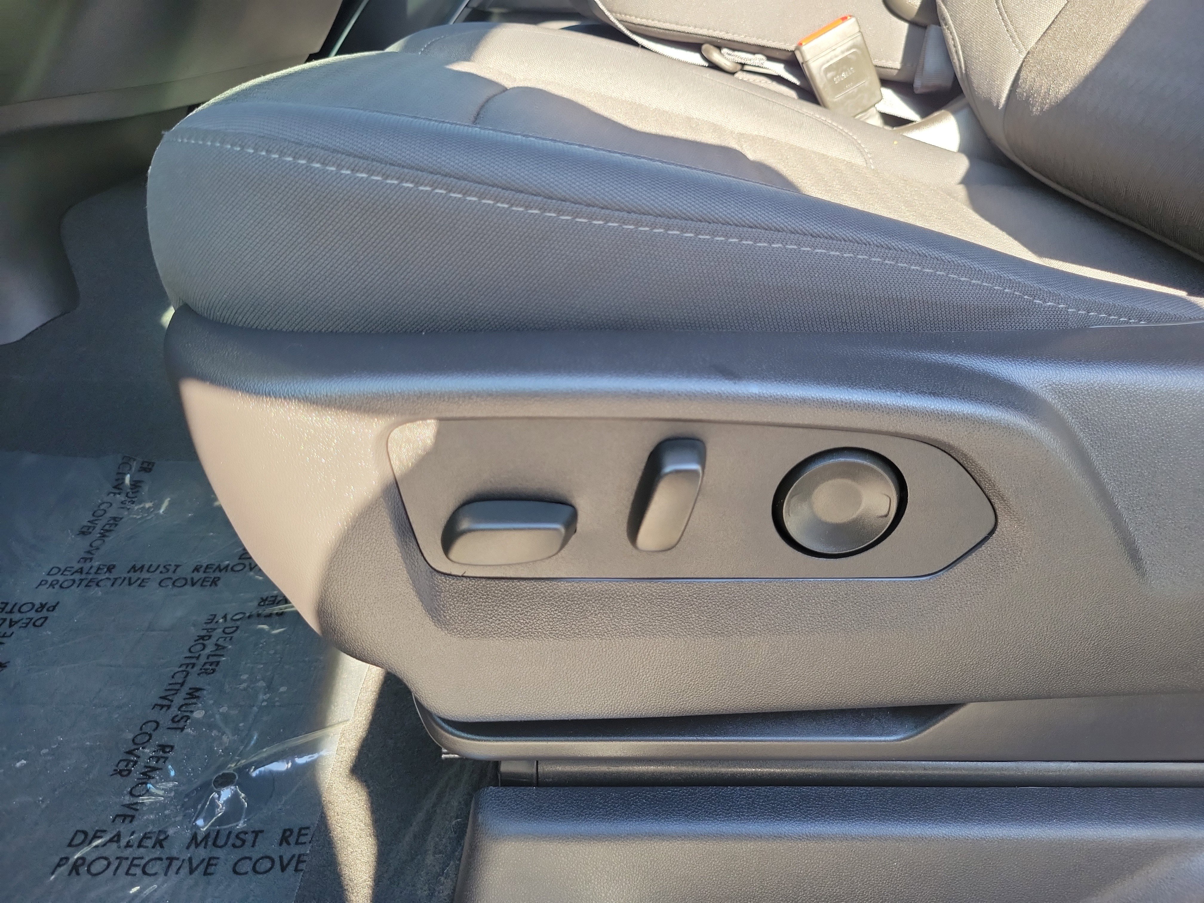 Used 2024 GMC Sierra 1500 Elevation image 11