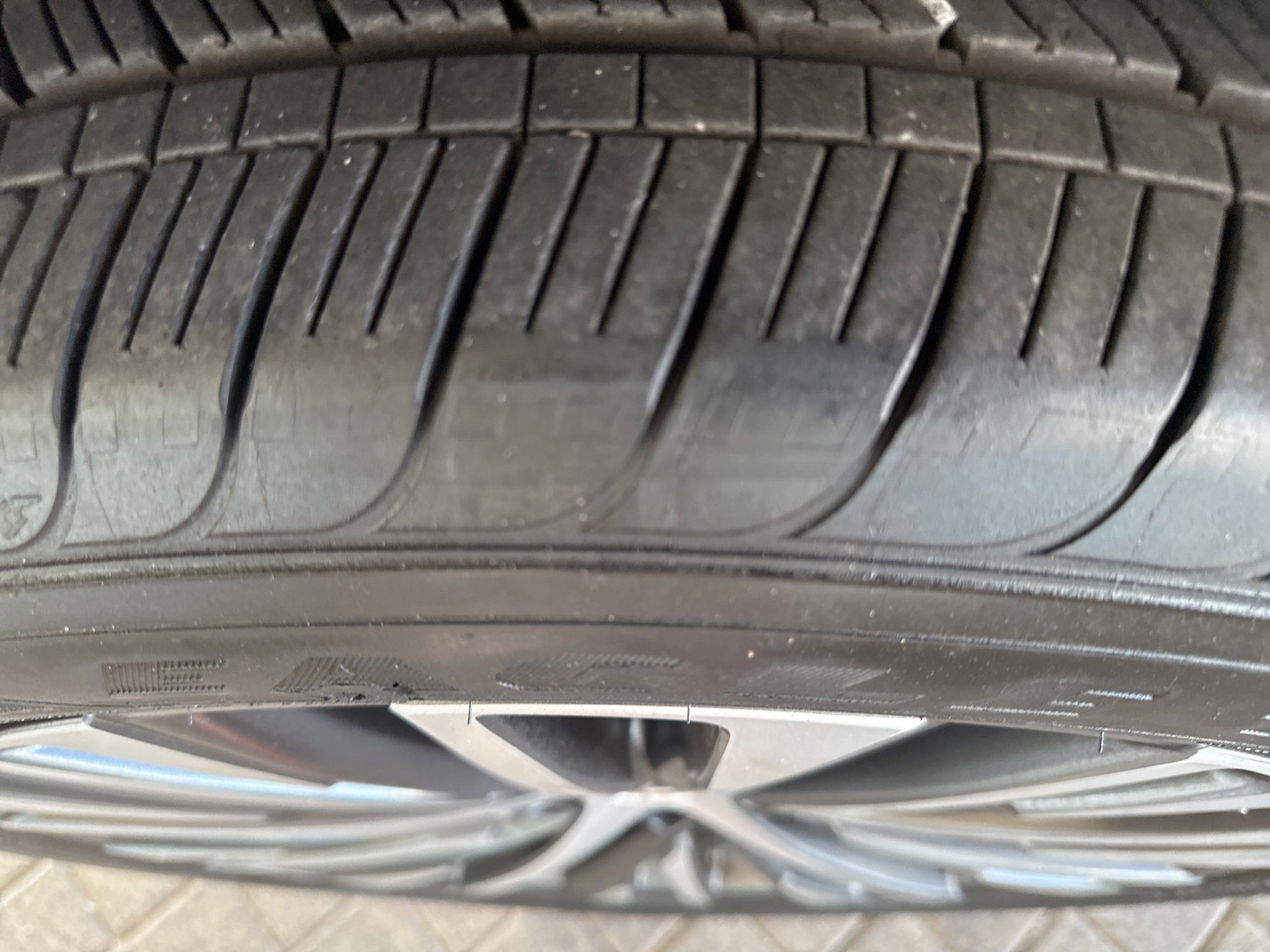 Used 2023 Lexus RX 350h image 5