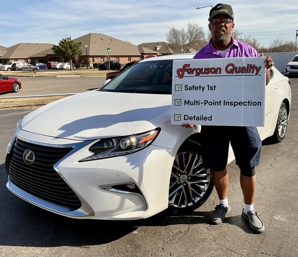 Used 2016 Lexus ES 350 w/ Luxury Package w/Wood Trim image 1