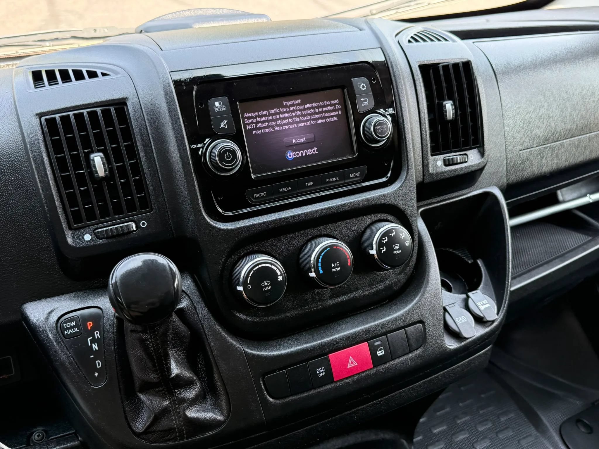 Used 2021 RAM ProMaster 2500 FWD image 17