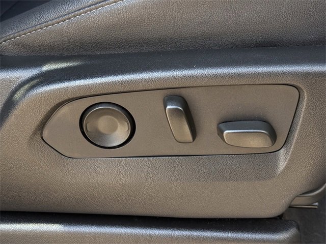 Used 2023 Chevrolet Tahoe LT image 30