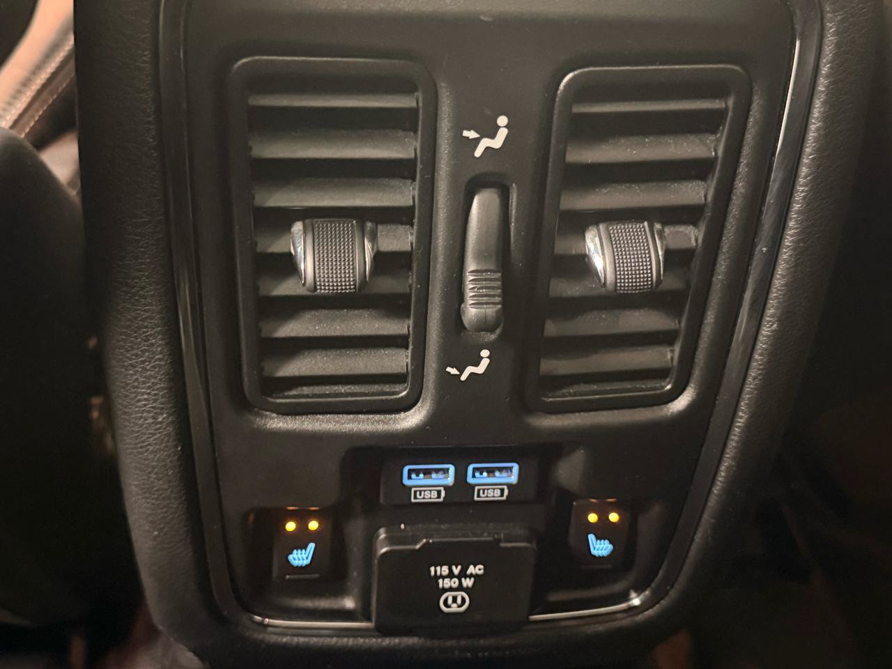 Used 2017 Jeep Grand Cherokee SRT AWD/4WD image 32