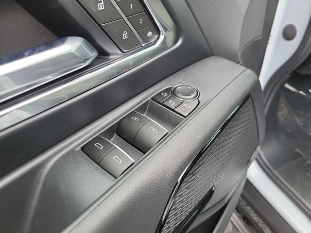 New 2026 Chevrolet Silverado EV Trail Boss AWD/4WD image 11