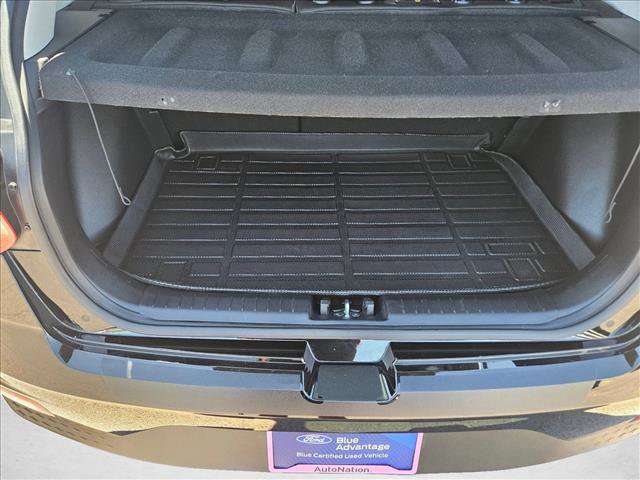 Used 2023 Hyundai Venue SEL image 6