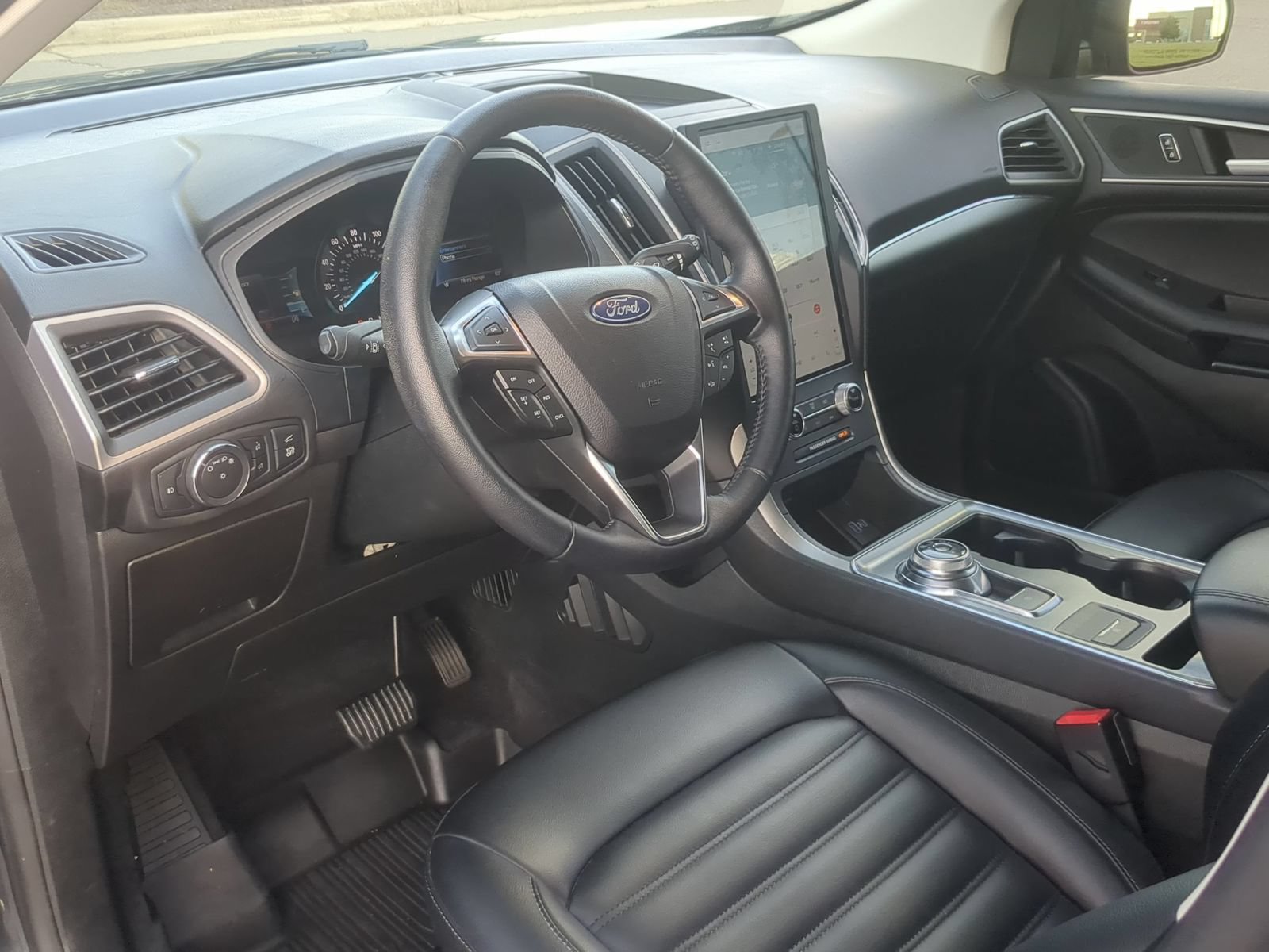 Used 2022 Ford Edge SEL w/ Convenience Package AWD/4WD image 15