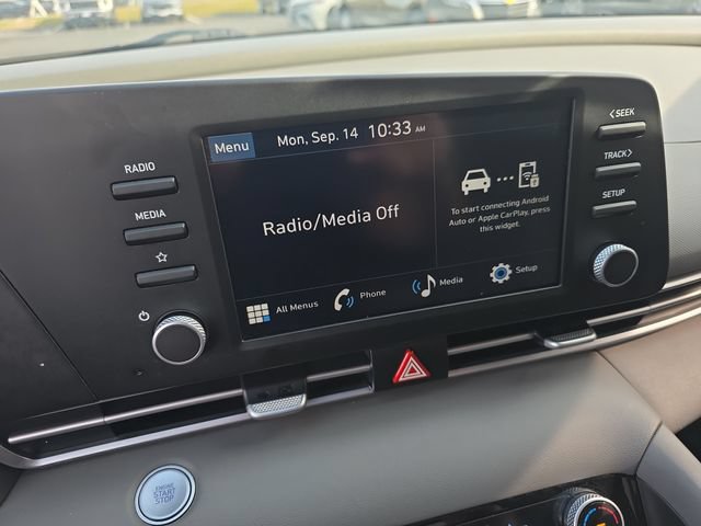 Used 2025 Hyundai Elantra Sport FWD image 25