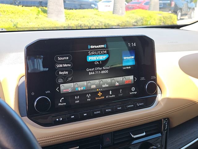 Used 2023 Nissan Rogue Platinum FWD image 25