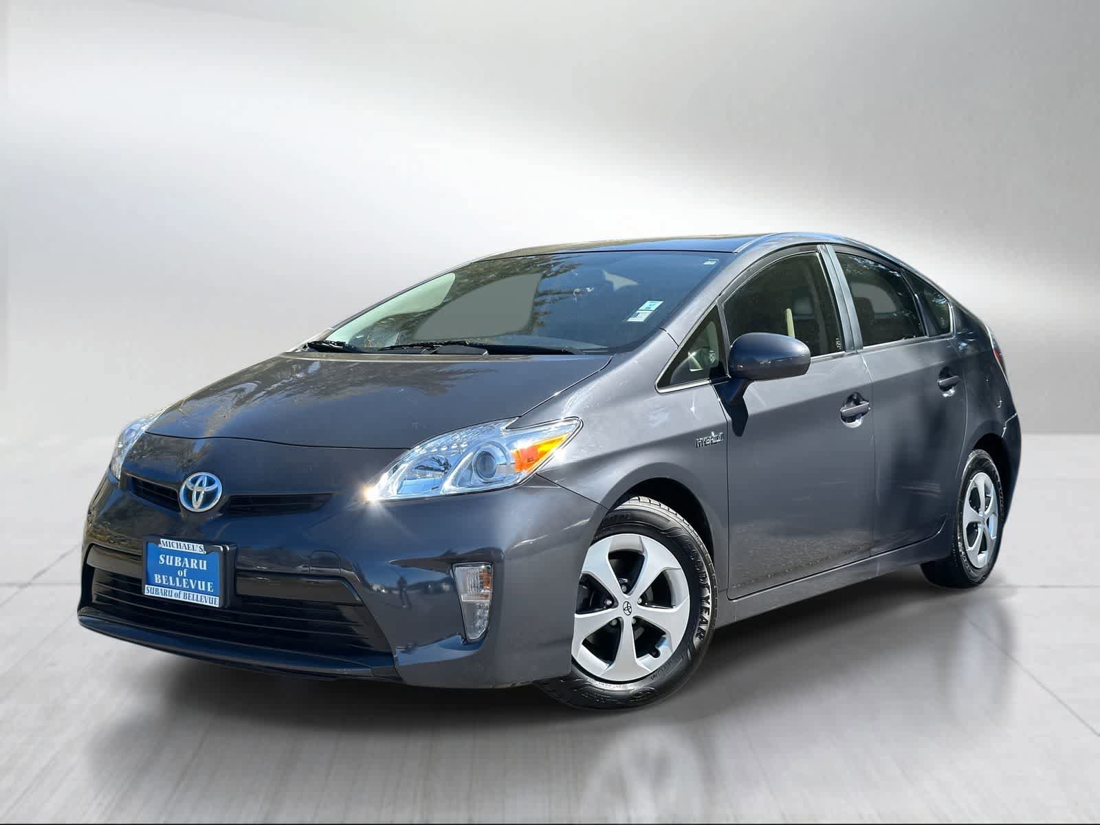 Used 2014 Toyota Prius Two image 1