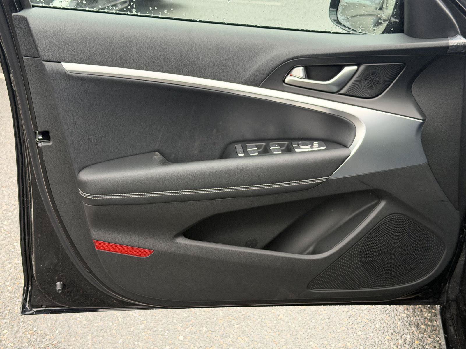 New 2027 Genesis G70 2.5T RWD image 24