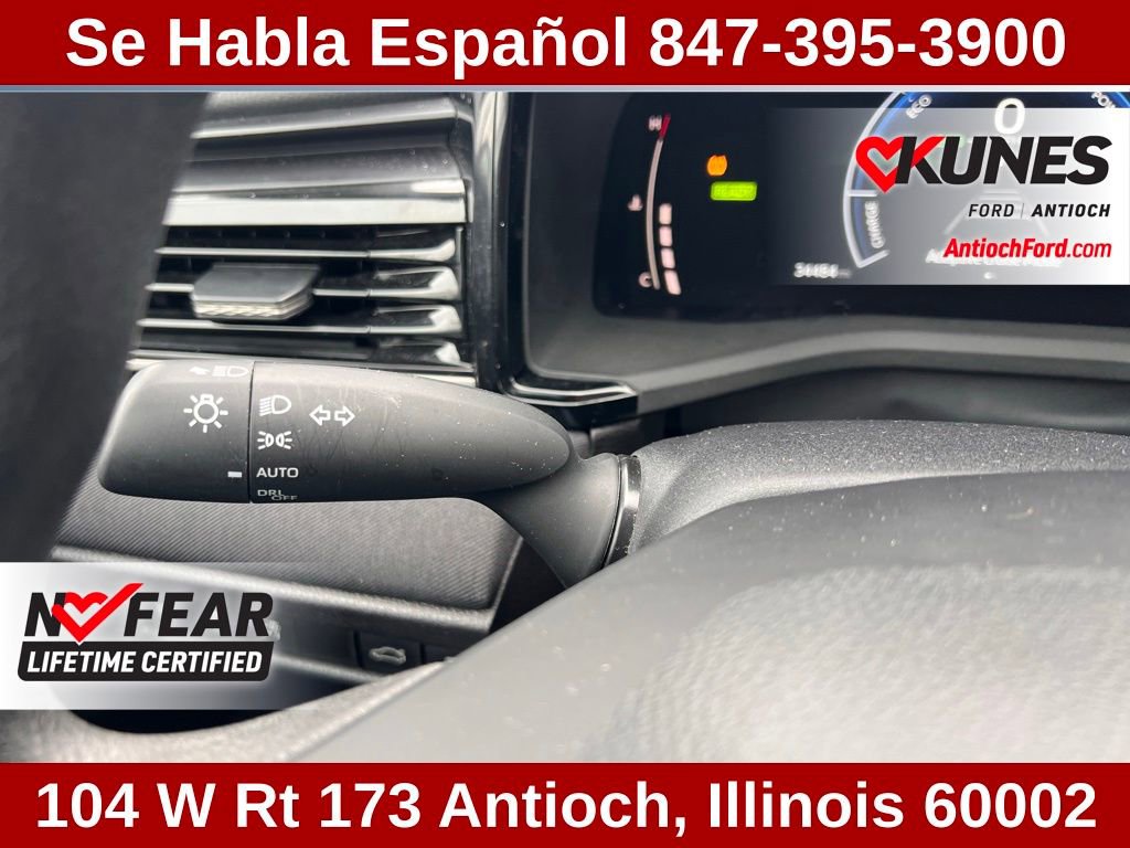 Used 2025 Toyota Camry LE FWD image 26