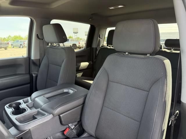 Used 2020 Chevrolet Silverado 1500 Custom w/ Custom Value Package AWD/4WD image 11