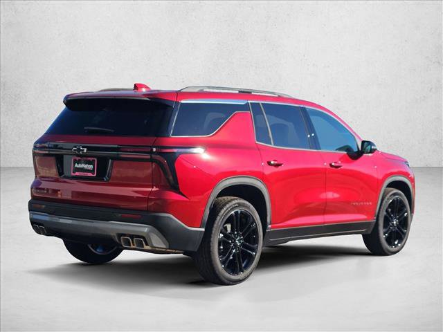 New 2027 Chevrolet Traverse LT FWD image 2