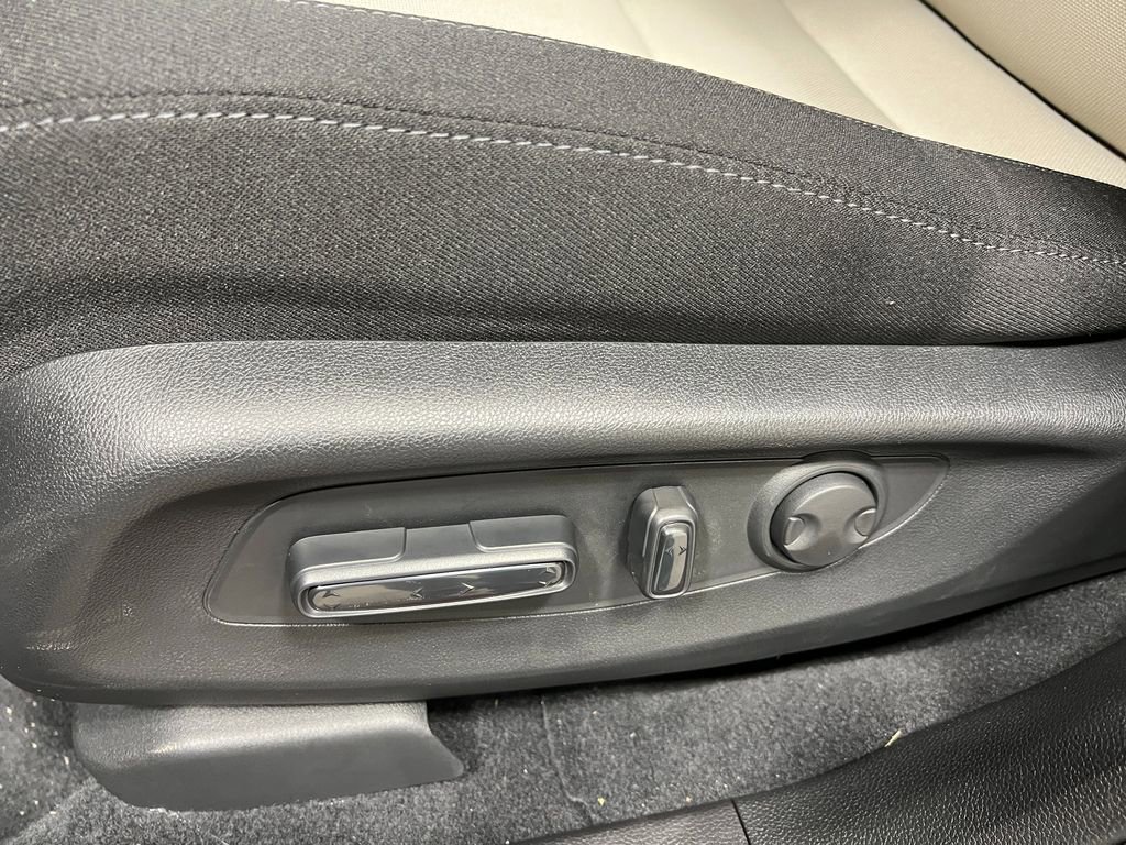 New 2025 Honda CR-V EX image 13