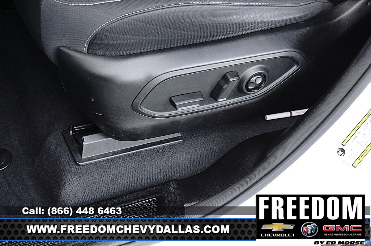 Used 2024 Jeep Grand Cherokee Laredo image 30