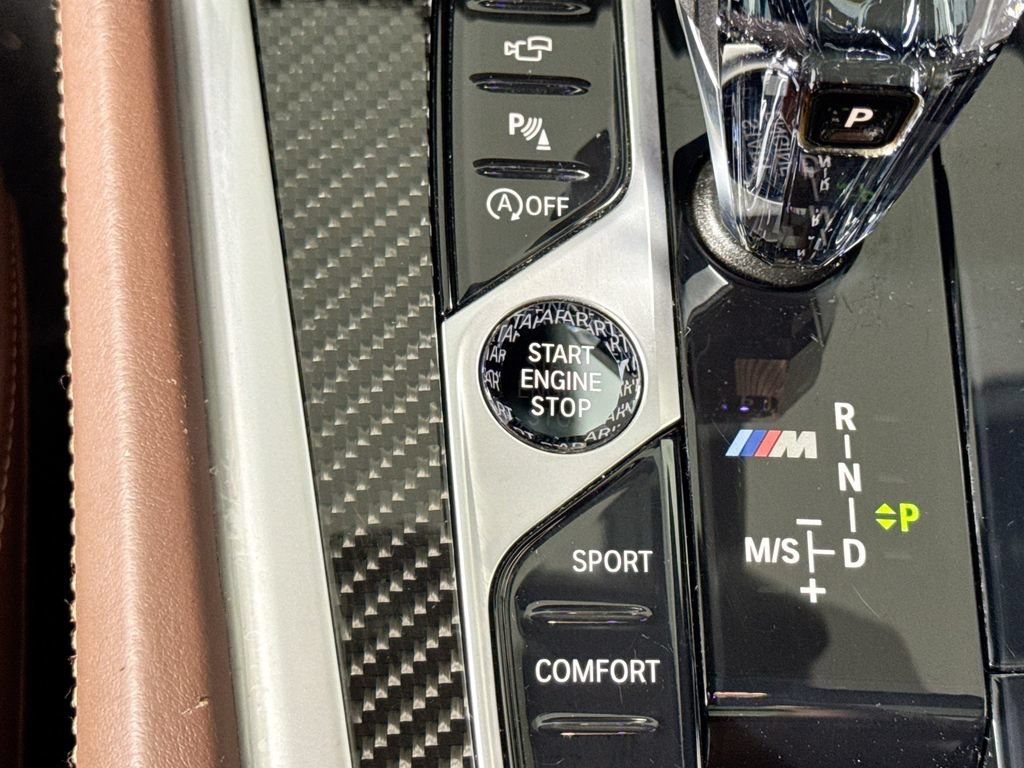 Used 2021 BMW X6 M50i w/ Executive Package AWD/4WD image 17
