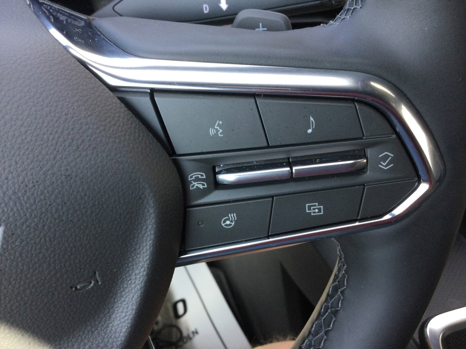 New 2025 Chevrolet Equinox LT w/ Convenience Package II image 14