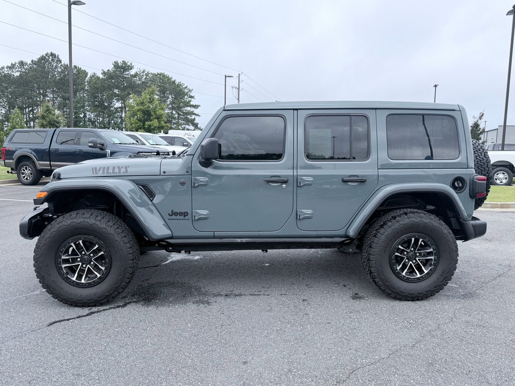 Used 2024 Jeep Wrangler Unlimited Sport AWD/4WD image 5