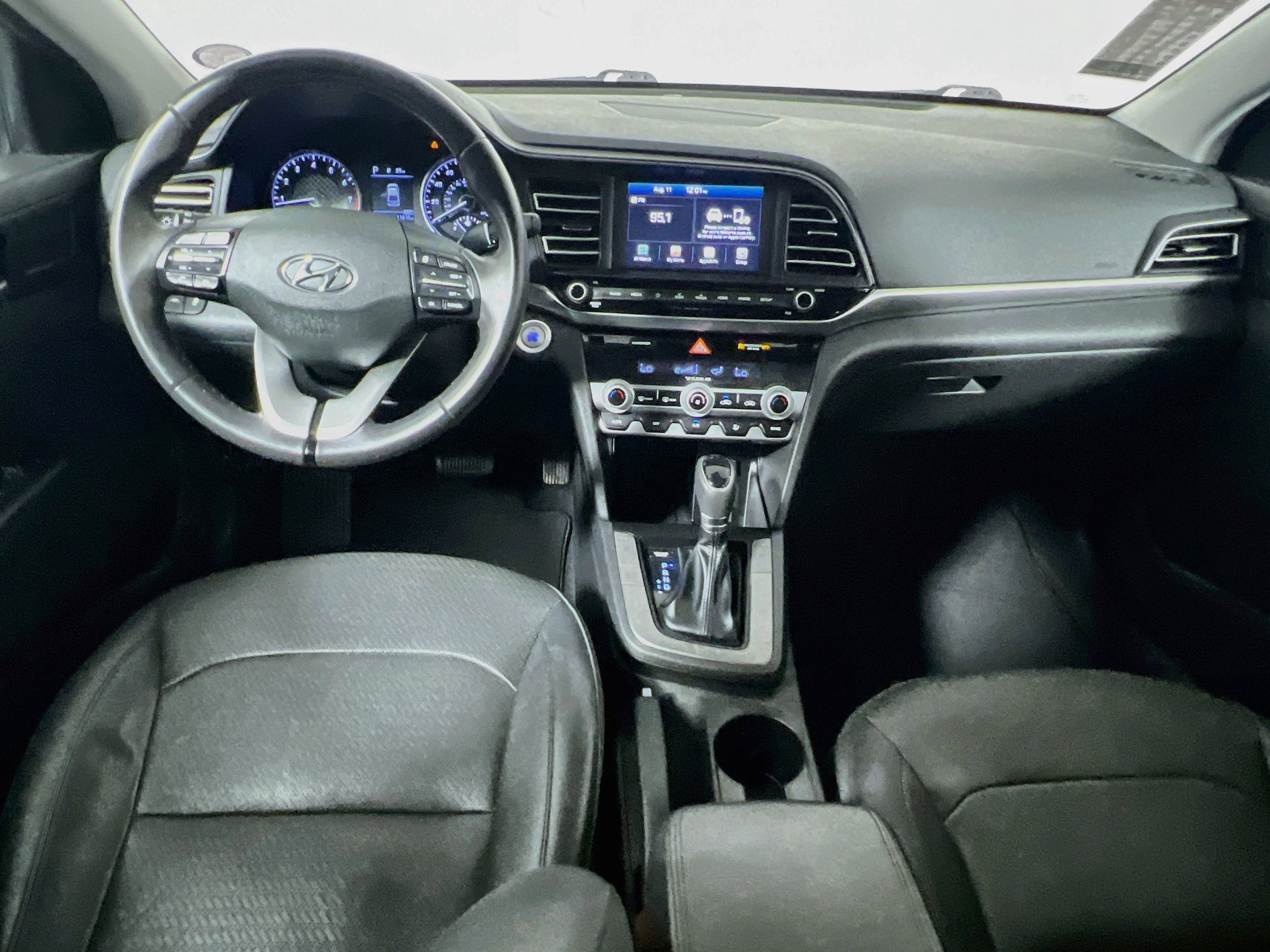 Used 2019 Hyundai Elantra Limited w/ Cargo Package FWD image 29