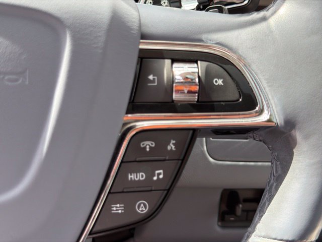 Used 2024 Lincoln Navigator Black Label AWD/4WD image 26