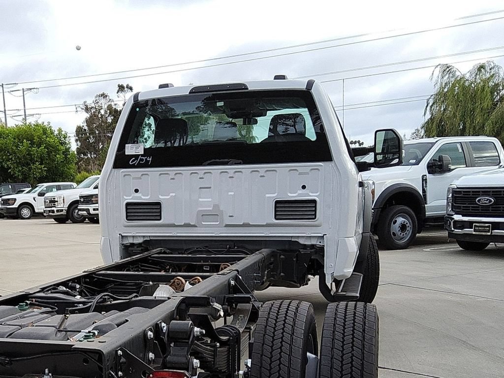 New 2026 Ford F550 2WD Regular Cab Super Duty image 15