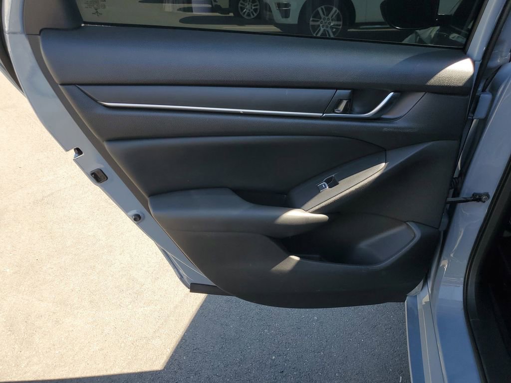 Used 2022 Honda Accord Sport image 14