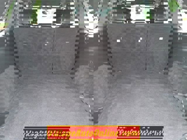 Used 2020 Jeep Grand Cherokee Altitude image 29