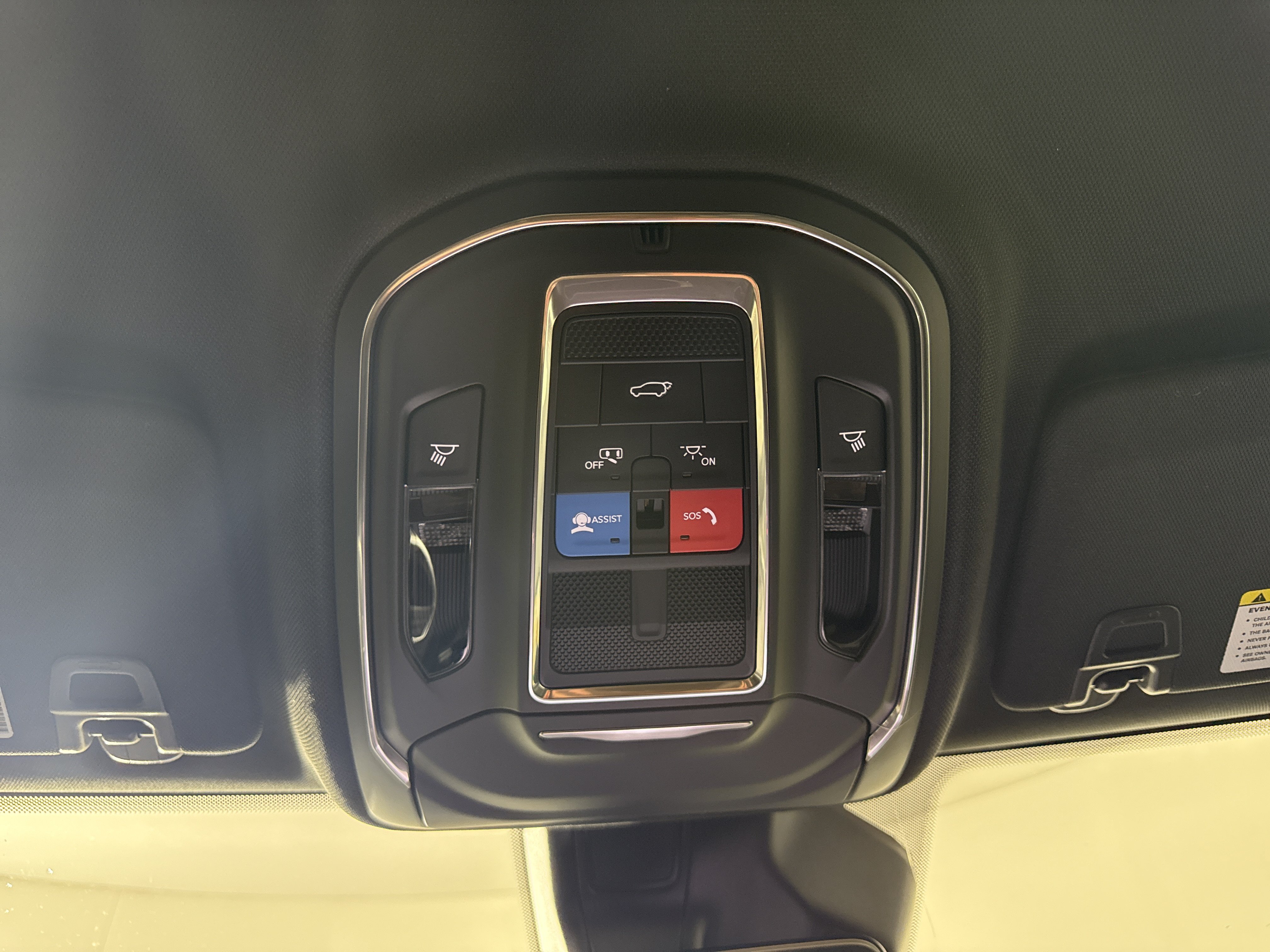 New 2026 Jeep Grand Cherokee Altitude AWD/4WD image 24