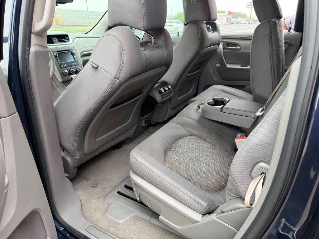 Used 2015 Chevrolet Traverse LS FWD image 34