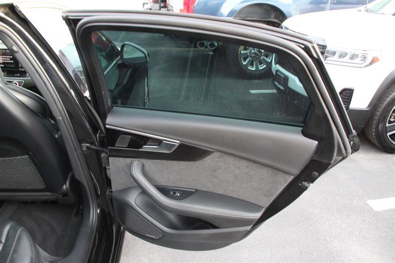 Used 2021 Audi S4 Prestige w/ Prestige Package AWD/4WD image 25