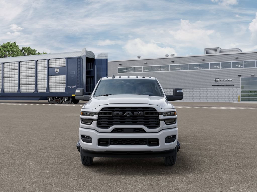 New 2026 RAM 3500 Big Horn AWD/4WD image 6