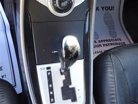 Used 2012 Hyundai Elantra Limited image 11