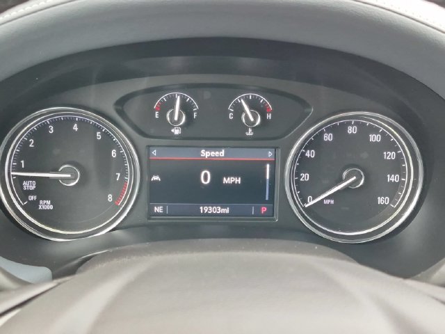 Used 2024 Buick Enclave Essence AWD/4WD image 11