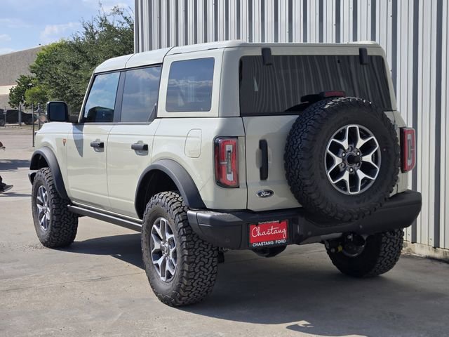 New 2025 Ford Bronco Badlands image 6